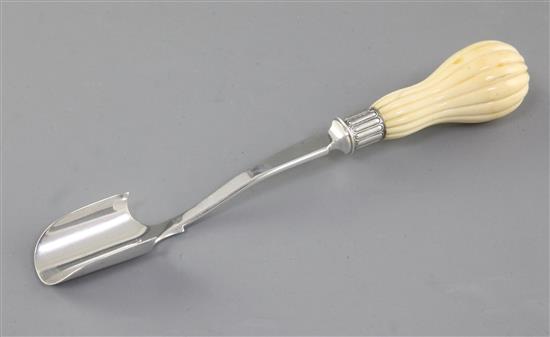 A Victorian ivory handled silver stilton scoop, by Martin,Hall & Co, Length 210mm